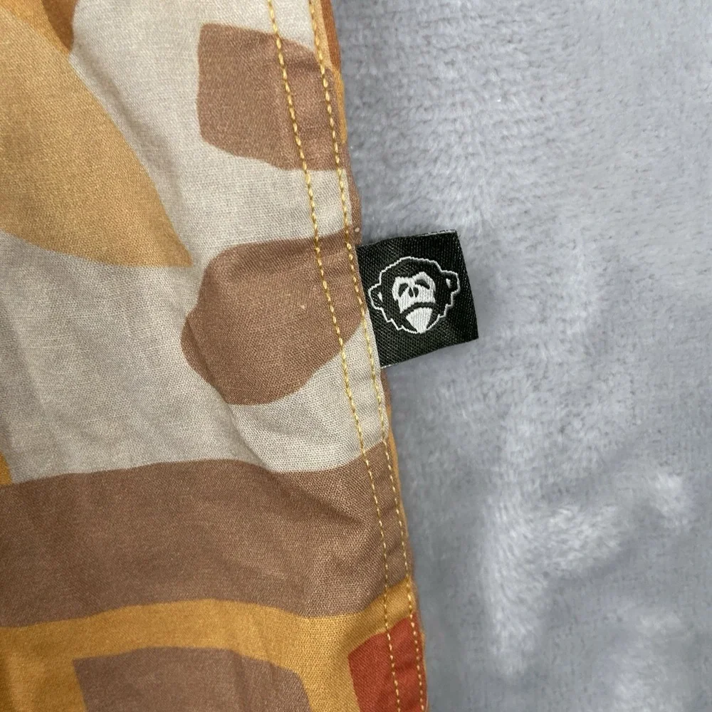 Howler Bros Shirt Mens Large Button Down Short Sleeve Geometric Abstract AOP